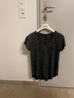 Hollister T-Shirt