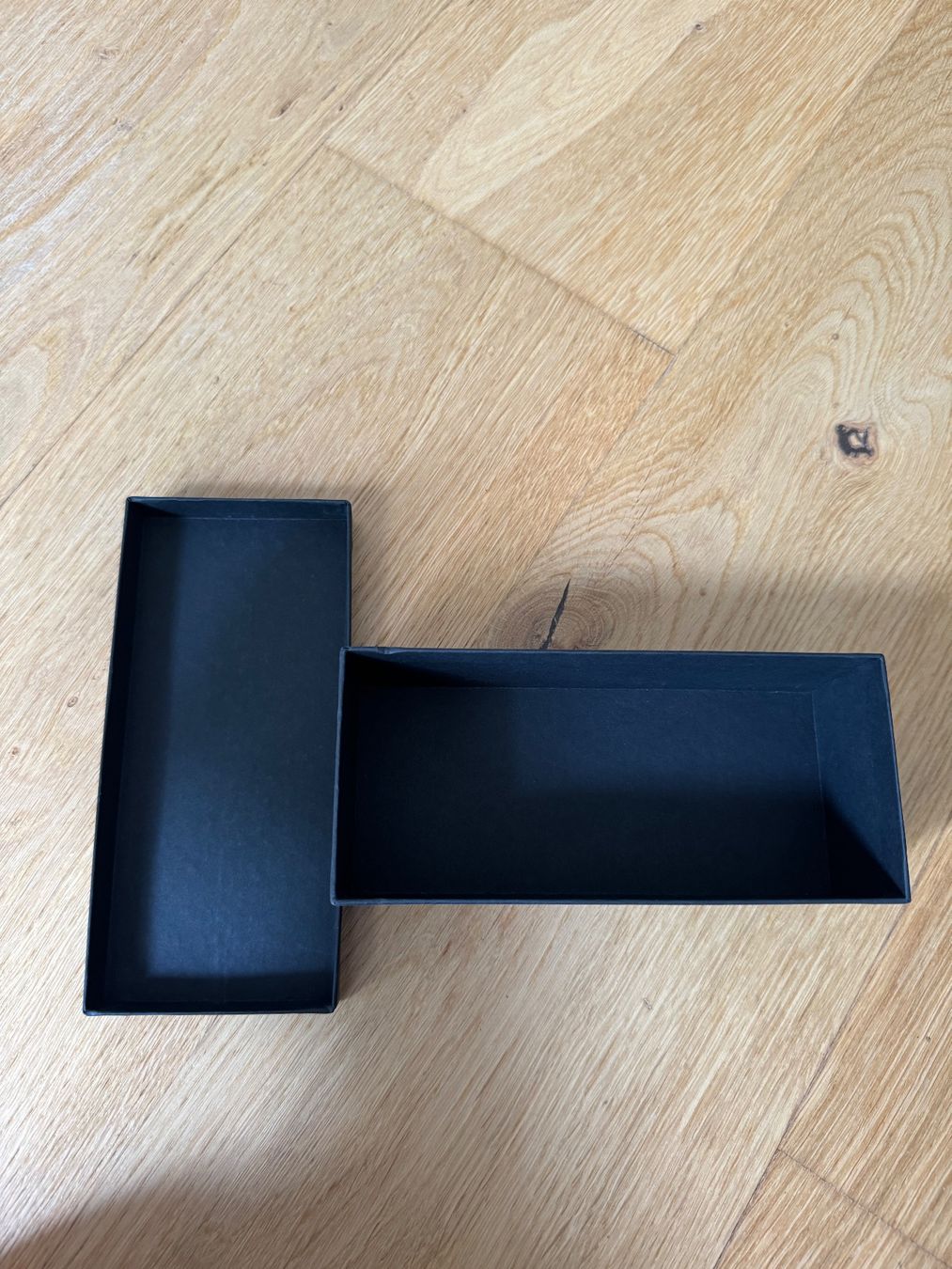 Dior Autres décorations & accessoires: Dior Box schwarz – D'occasion à Salmsach par bubu61 1