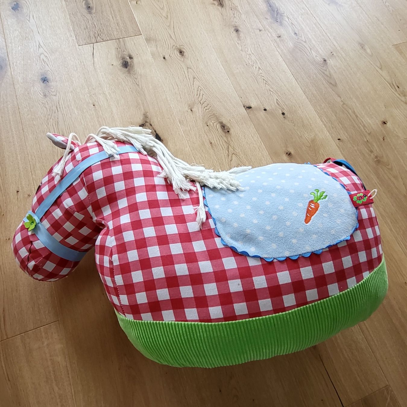 Giocattoli: Plüsch Pferd – Usato da huttwil venduto da Fasnacht5 2