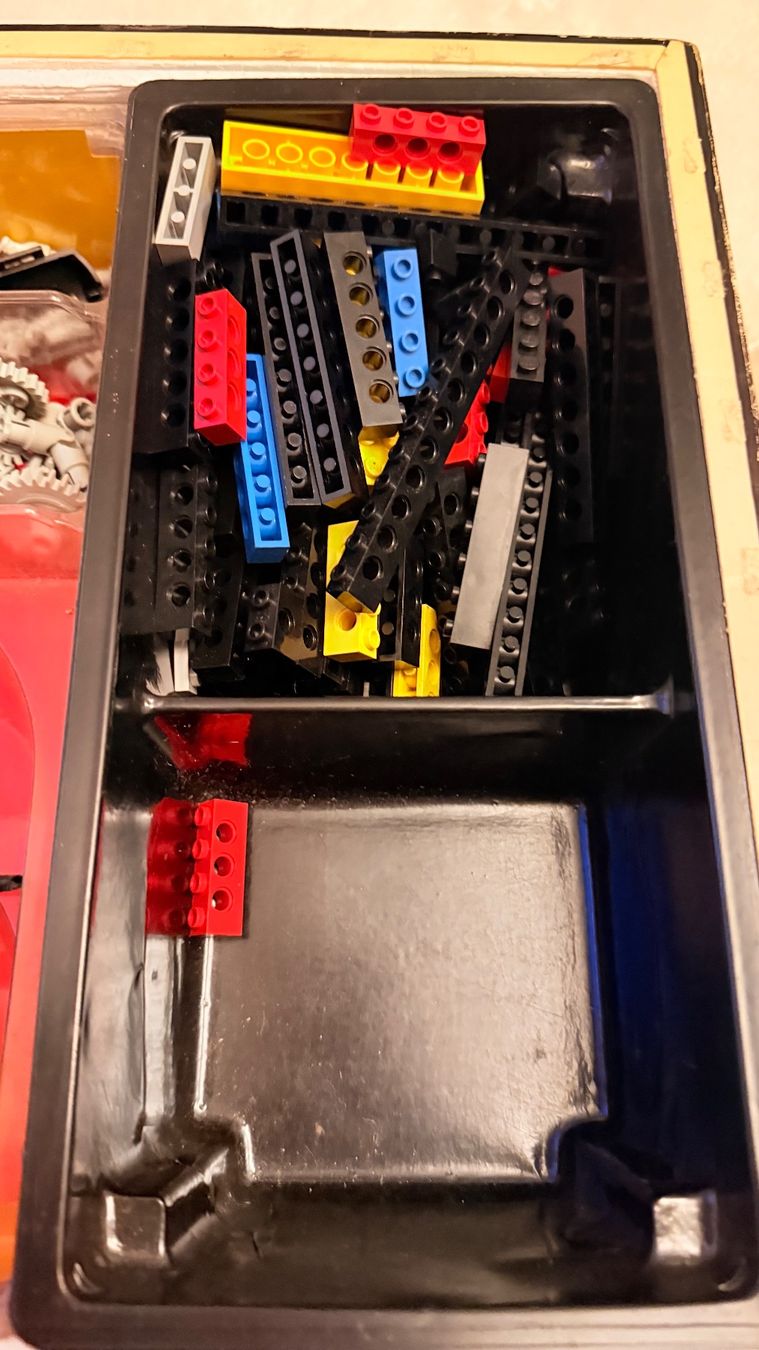 Lego Giocattoli: Kiste mit alten Legosteinen – Usato da Würenlos venduto da JRP_71 2