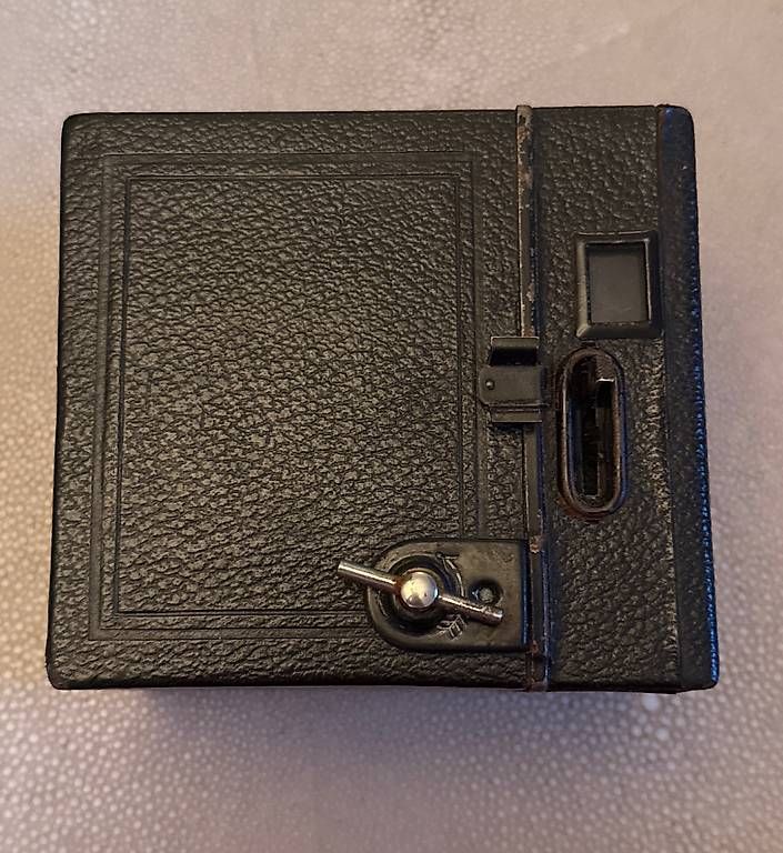Fotocamera: Kamera Vintage Zeiss Ikon – Usato da Zollikerberg venduto da eva_chz9 1