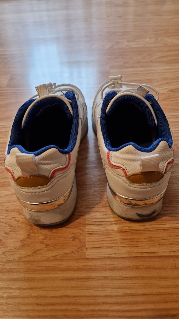 Scarpe da donna: Venice Vea Sneaker Grösse 37 weiss – Usato da Laufen venduto da nostalgie0811 2
