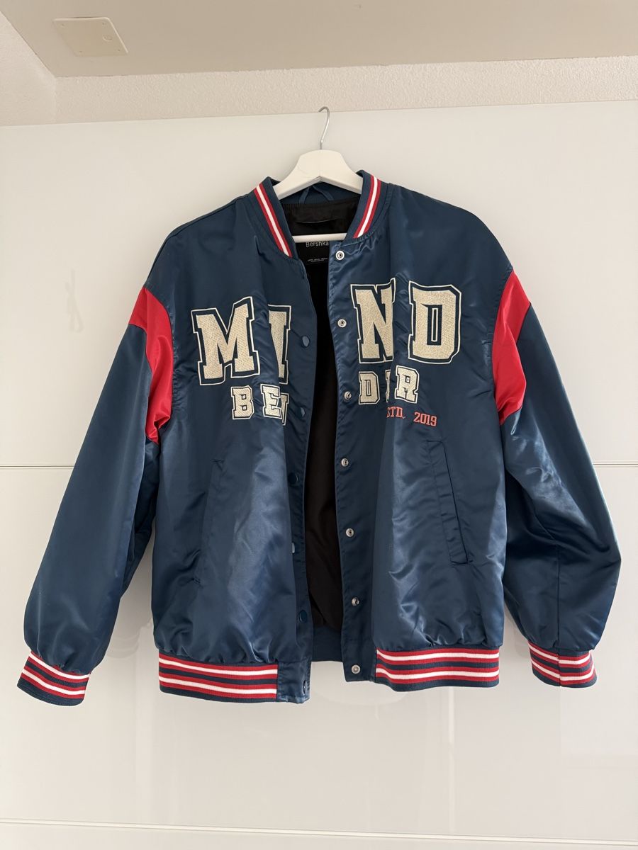 Bershka Giacche: College Jacke – Usato da Birmenstorf AG venduto da las.e 1