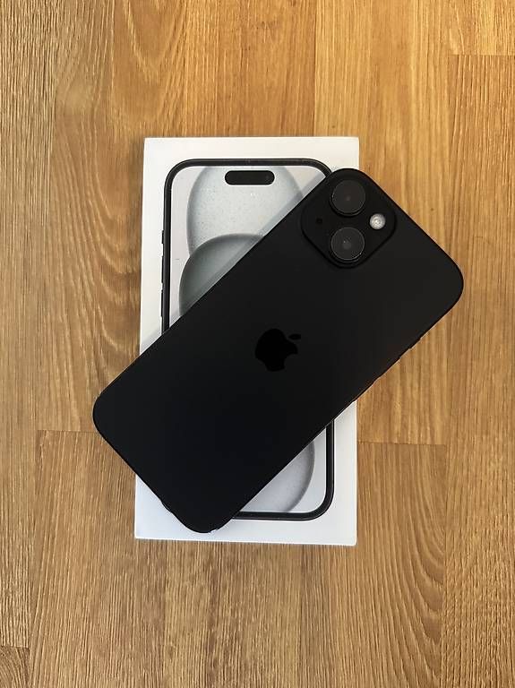 Apple Handys / Smartphones: iPhone 15, Schwarz 128GB – Gebraucht aus Laufen von ber_97kt