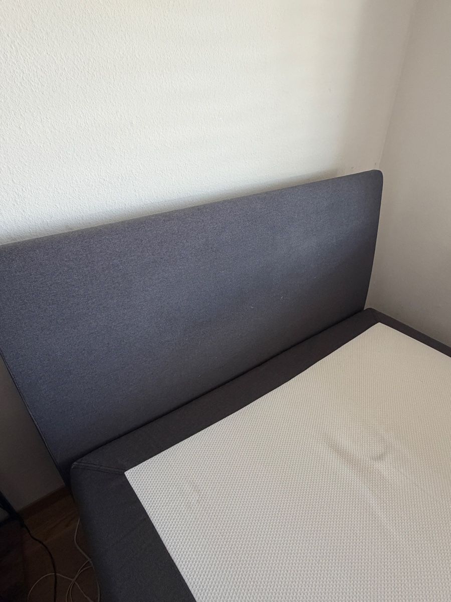 Letti: Elegantes Boxspringbett (160cm) mit Nachttisch – Usato da Volketswil venduto da Simon.Meili 1