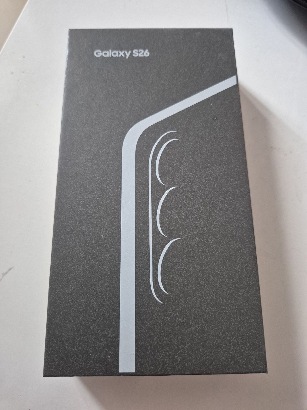 Samsung Telefoni cellulari / Smartphones: Samsung Galaxy S26 NEU - – Nuovo e nell'imballaggio originale da wilchingen venduto da Wdavos
