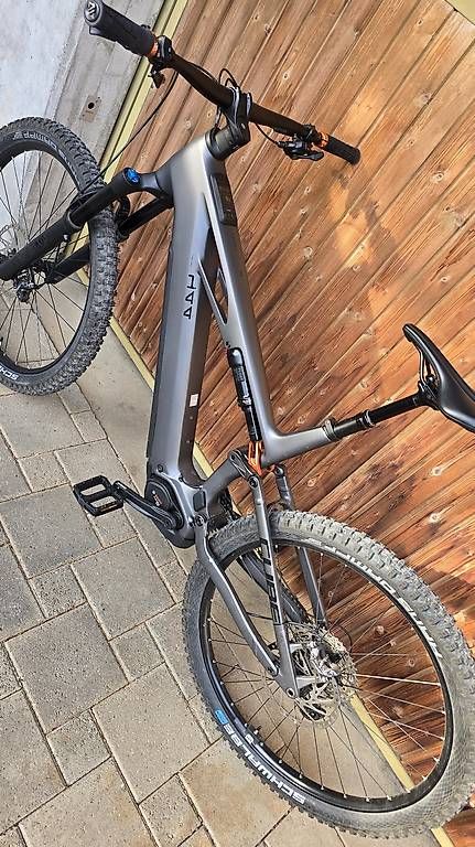 Vélos: E-Bike Cube Carbon Neuwertig  – D'occasion à Bronschhofen par Timi.g 5