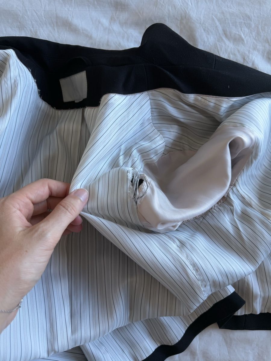 H&M Completi & Tailleur: Blazer schwarz Grösse M | H&M mit Mängel – Usato da Winterthur venduto da saram26 5