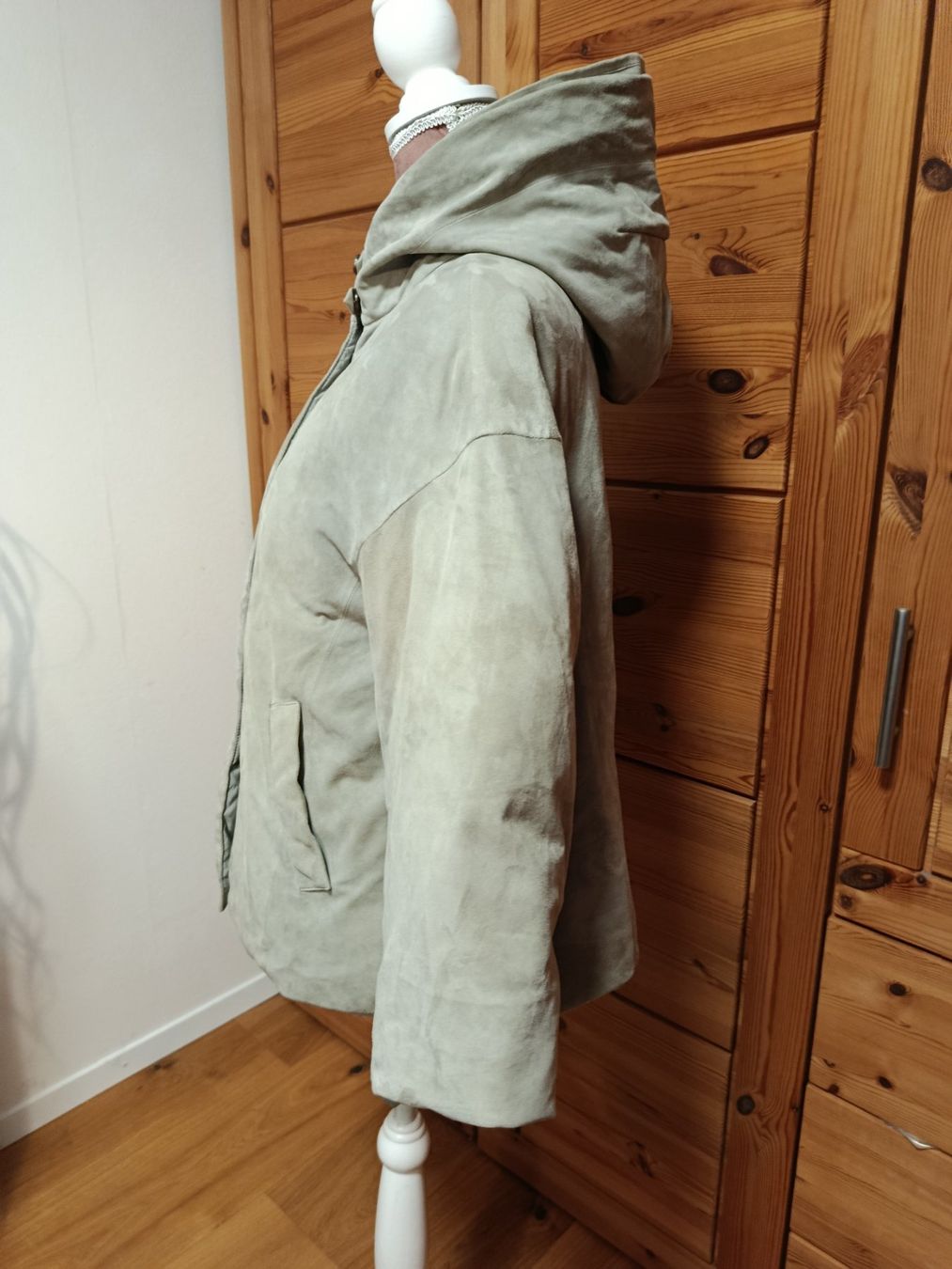 Brunello Cucinelli Giacche: Wattierte Jacke von Brunello Cucinelli – Usato da Unterägeri venduto da rockundco 4