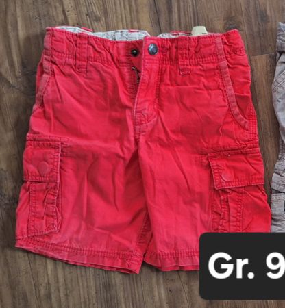 Cargo Shorts Grösse 98 rot leichte Gebrauchsspuren