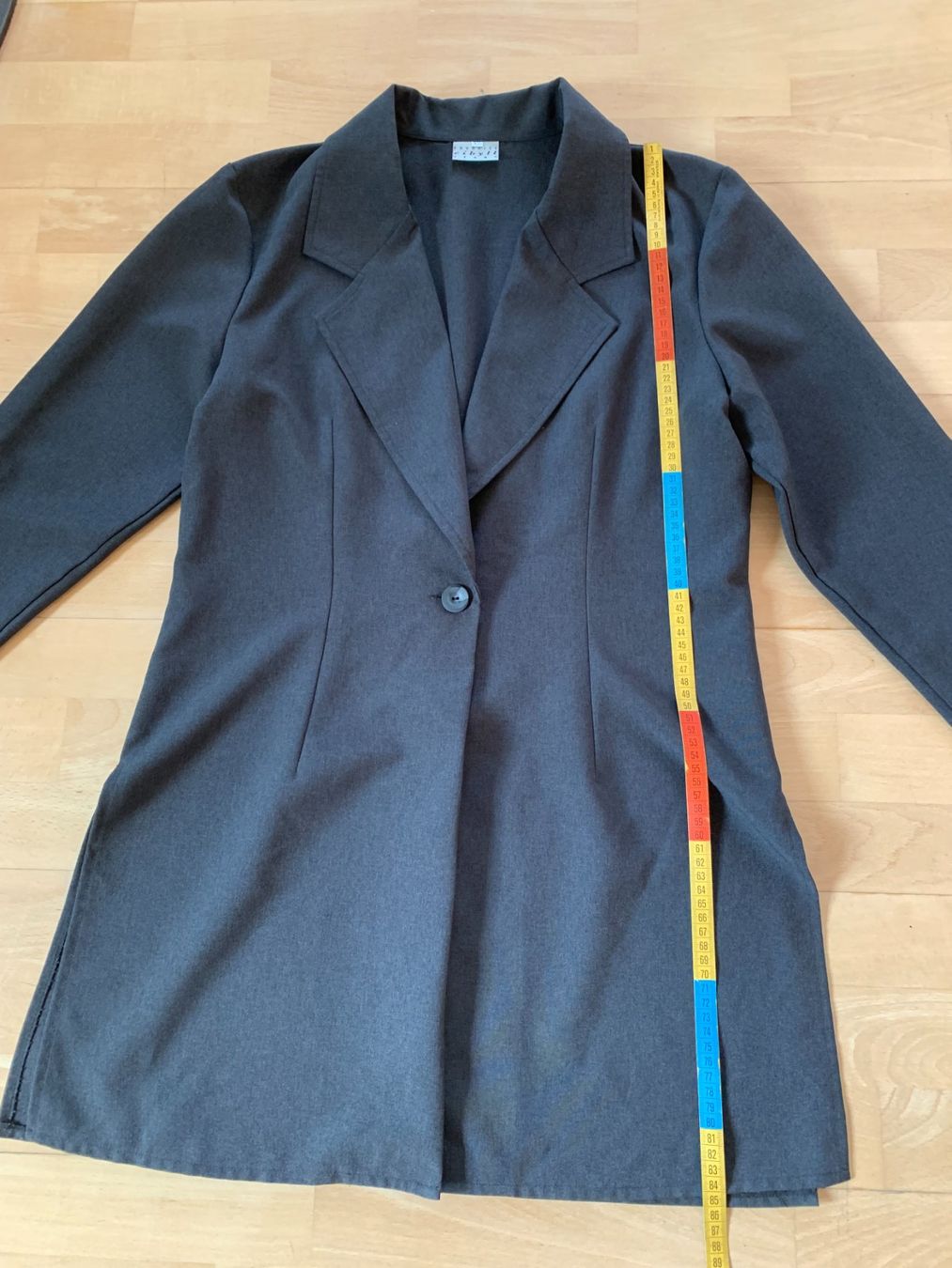 Giacche: dünne Cibyll Damen Jacke, Gr. 42, Grau – Usato da Worb venduto da farben20zauber 1