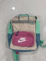 NIKE Kinderrucksack pastellfarbig für den Sommer top Zustand