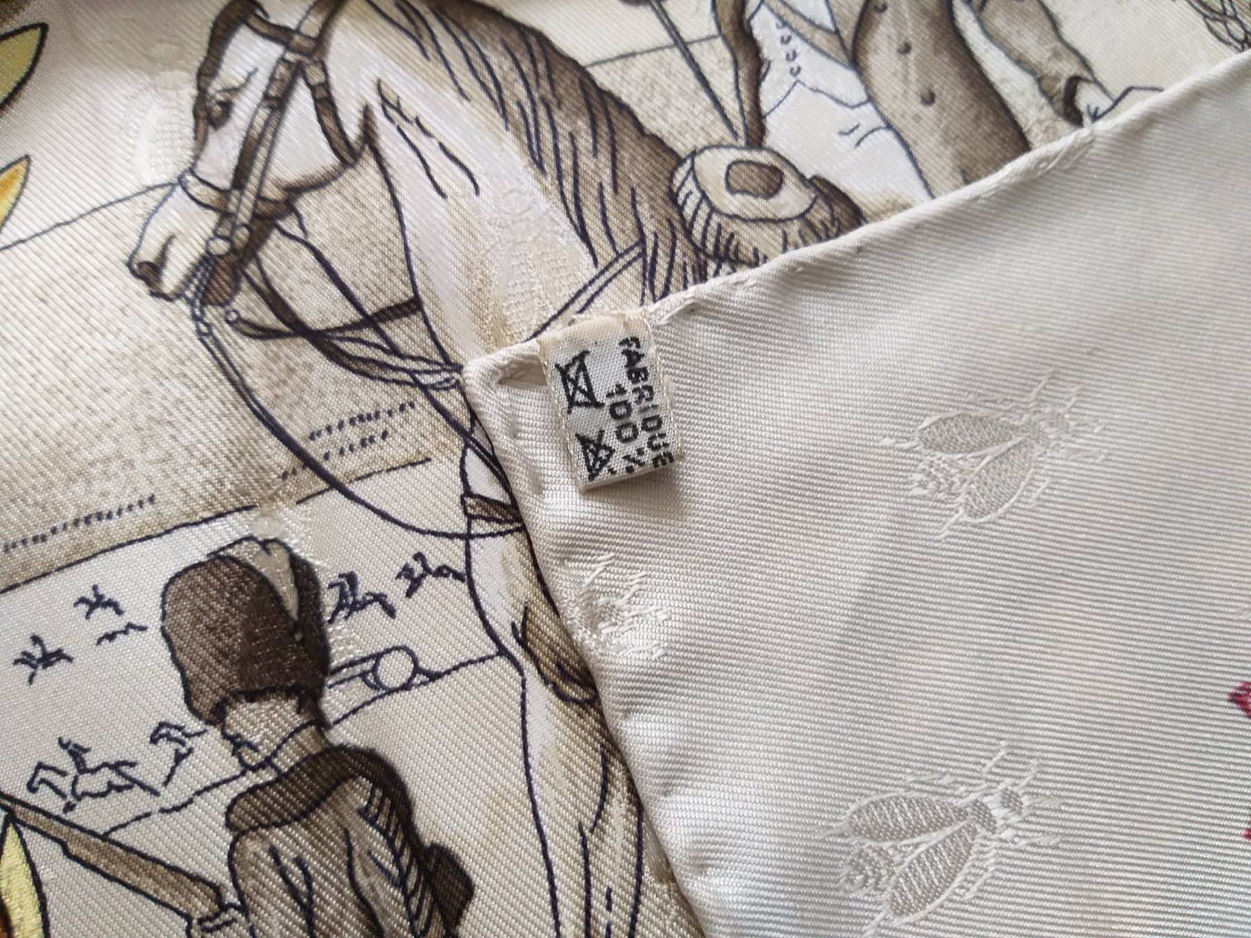 Hermès Foulard & Sciarpe: HERMES "NAPOLEON" CARRE 90 CM – Usato da Cossonay-Ville venduto da Les_1001_perles 9