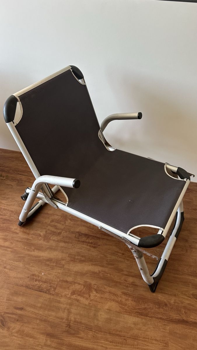 Chaises: 2 Camping Stühle – D'occasion à Veltheim AG par KimiSinger