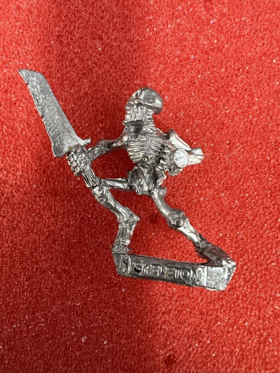 Kit di modellismo & Modellini statici: Classic citadel undead skeleton warhammer metal oop – Usato da Vogorno venduto da Fabri84m