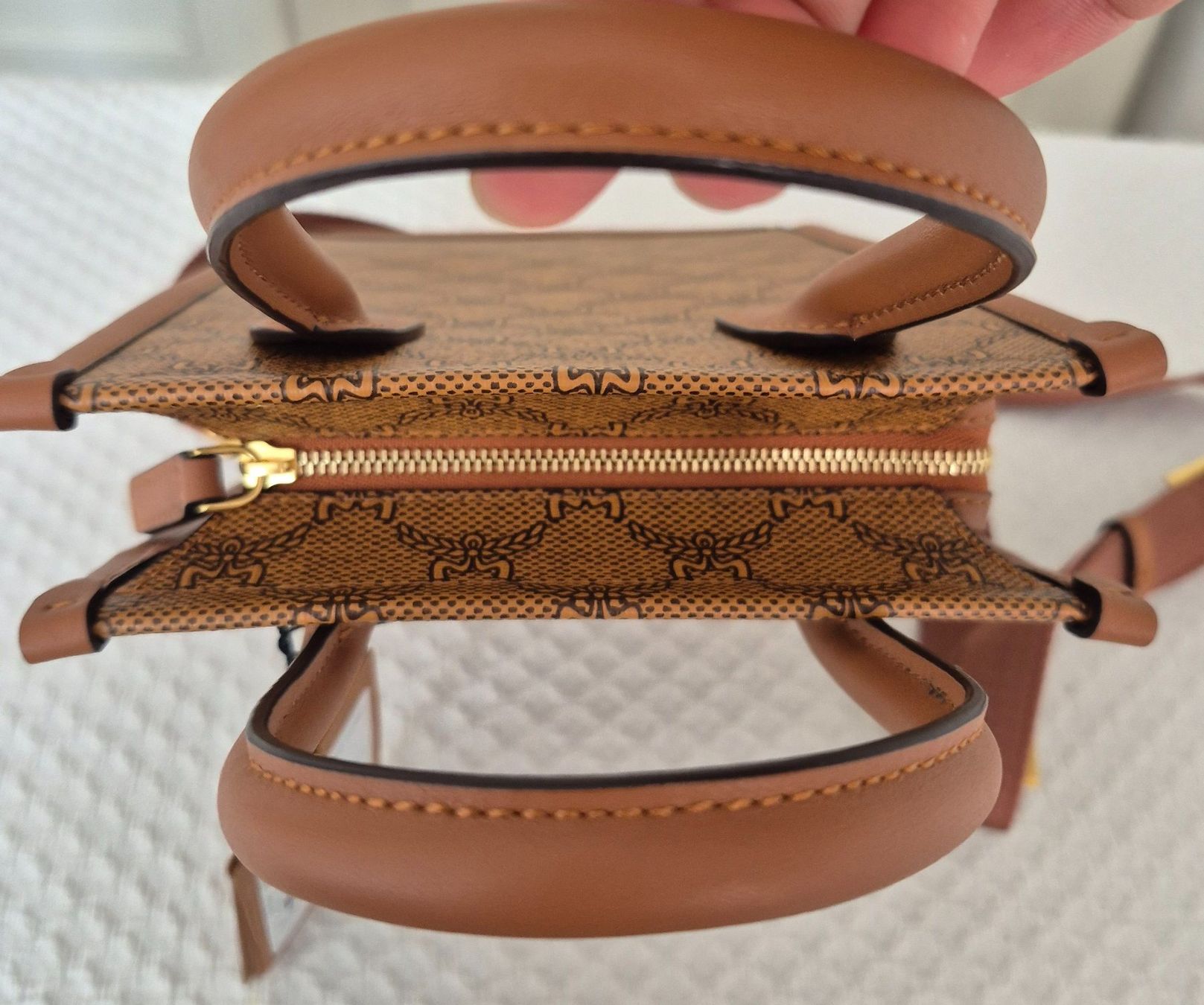 Mcm Borse da donna: Neue MCM Mini Shopping Bag – Nuovo (secondo la descrizione) da Dottikon venduto da Pega7 6