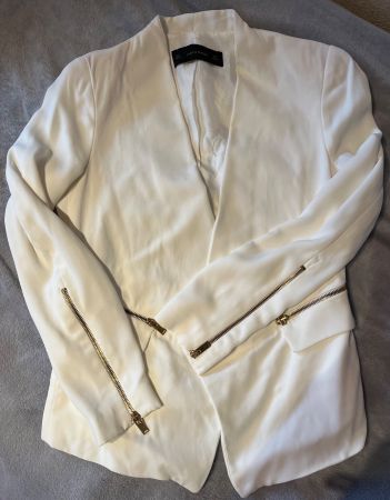 New jacket Zara size M/L