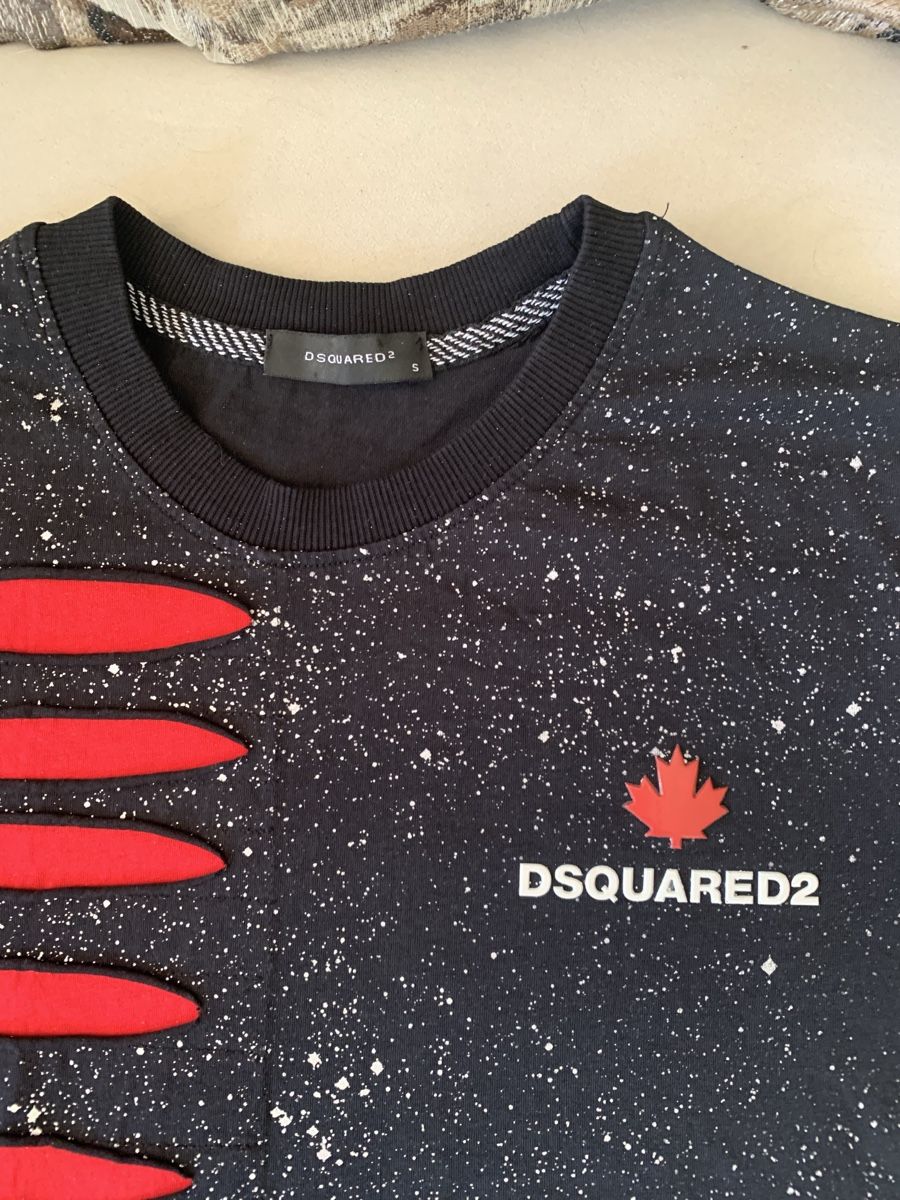 Dsquared2 T-shirt: Dsquared 2 - Shirt – Usato da Bergdietikon venduto da zor_856j 1