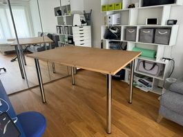 Arbeitstisch