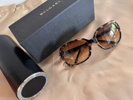 Edle Bulgari Sonnenbrille, neuwertig mit Etui für den Som...