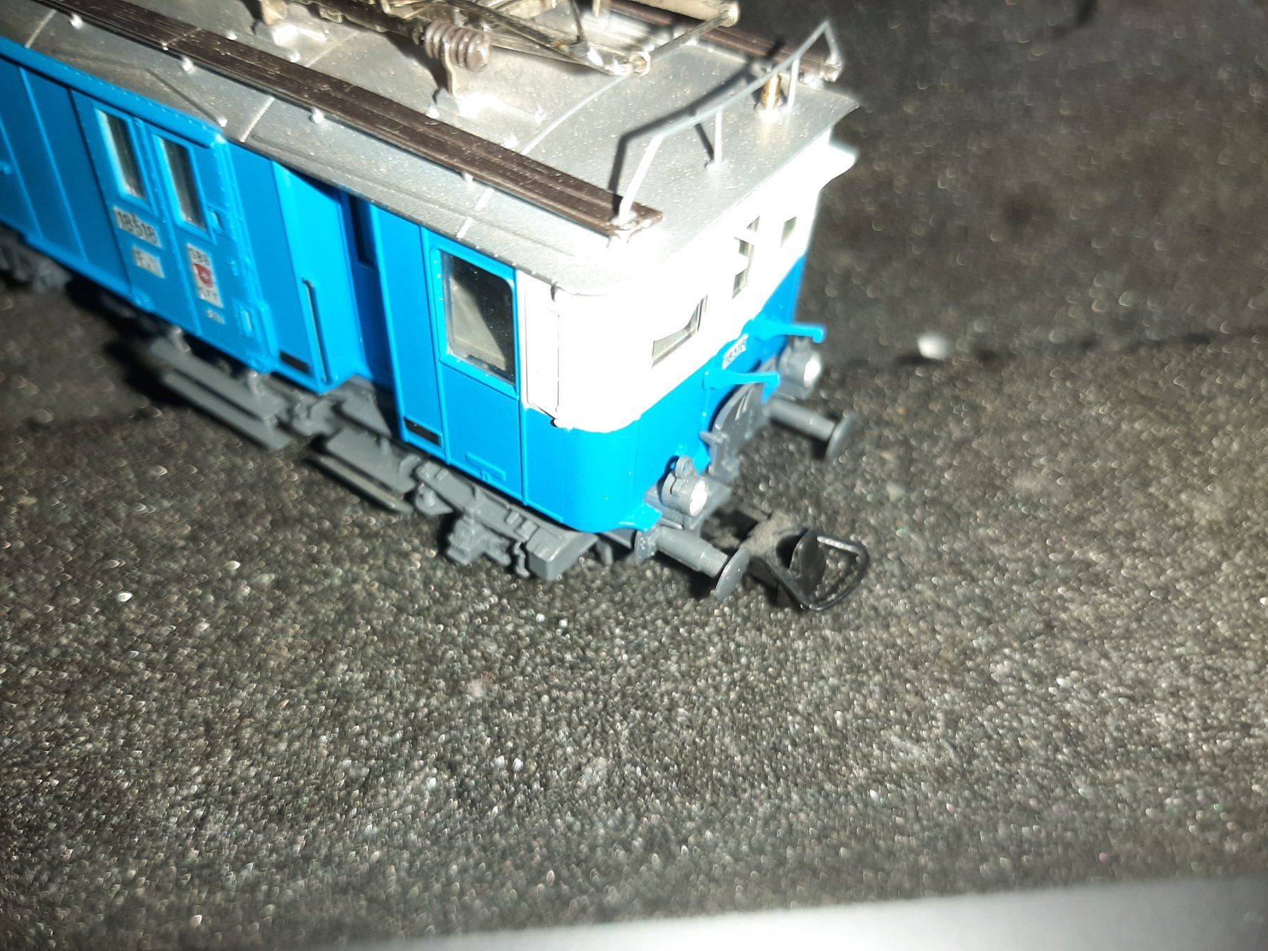 Roco Modelleisenbahnen: ROCO 18518 Fe 4/4 – Gebraucht aus Avully von RIVALIS 6