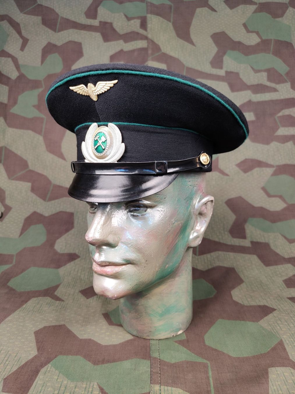 Uniformen: Schirmmütze Mod. 1973, Eisenbahn, Nachwuchskräfte – Gebraucht aus Bauma von SwissMilitaria