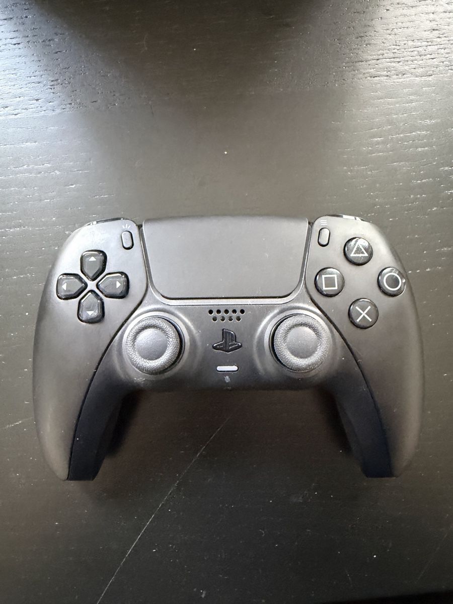 Sony Consoles: Playstation 5 Konsole inkl. Controller – D'occasion à Rickenbach ZH par mar_7myv 2