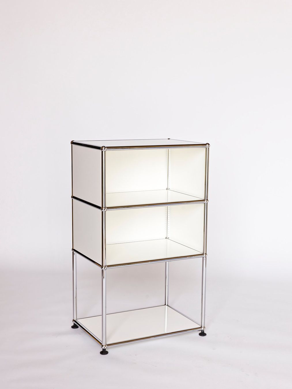 USM Regale: USM Haller Regal, weiss, Ausstellungsmodel – Neu (gemäss Beschreibung) aus Lenzburg von Buerokonz