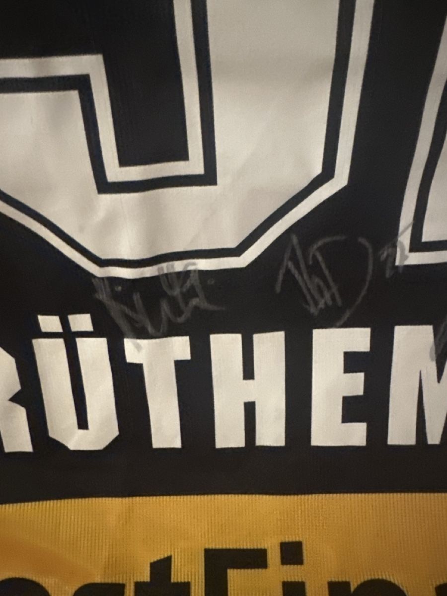 Leibchen & Hosen: Sc Bern 2010/2011 – Gebraucht aus Morbio Inferiore von Ecod 7