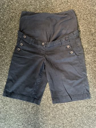Umstandsjeans 13 Shorts EUR 42