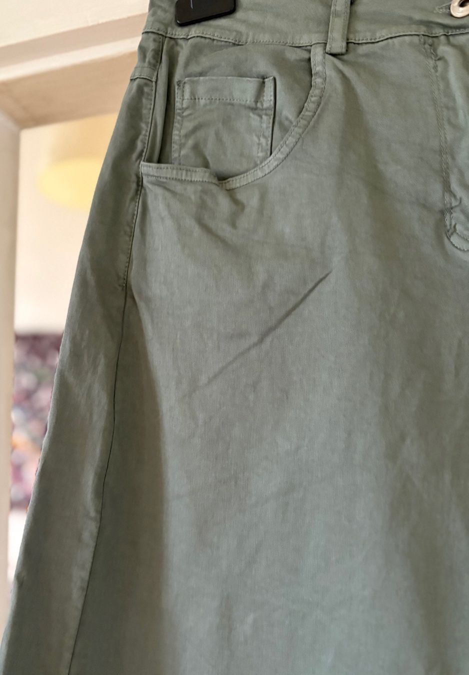 Pantaloni: PANTALONS EXTRA WIDE! M – Nuovo e nell'imballaggio originale da Locarno venduto da NicoNion 4