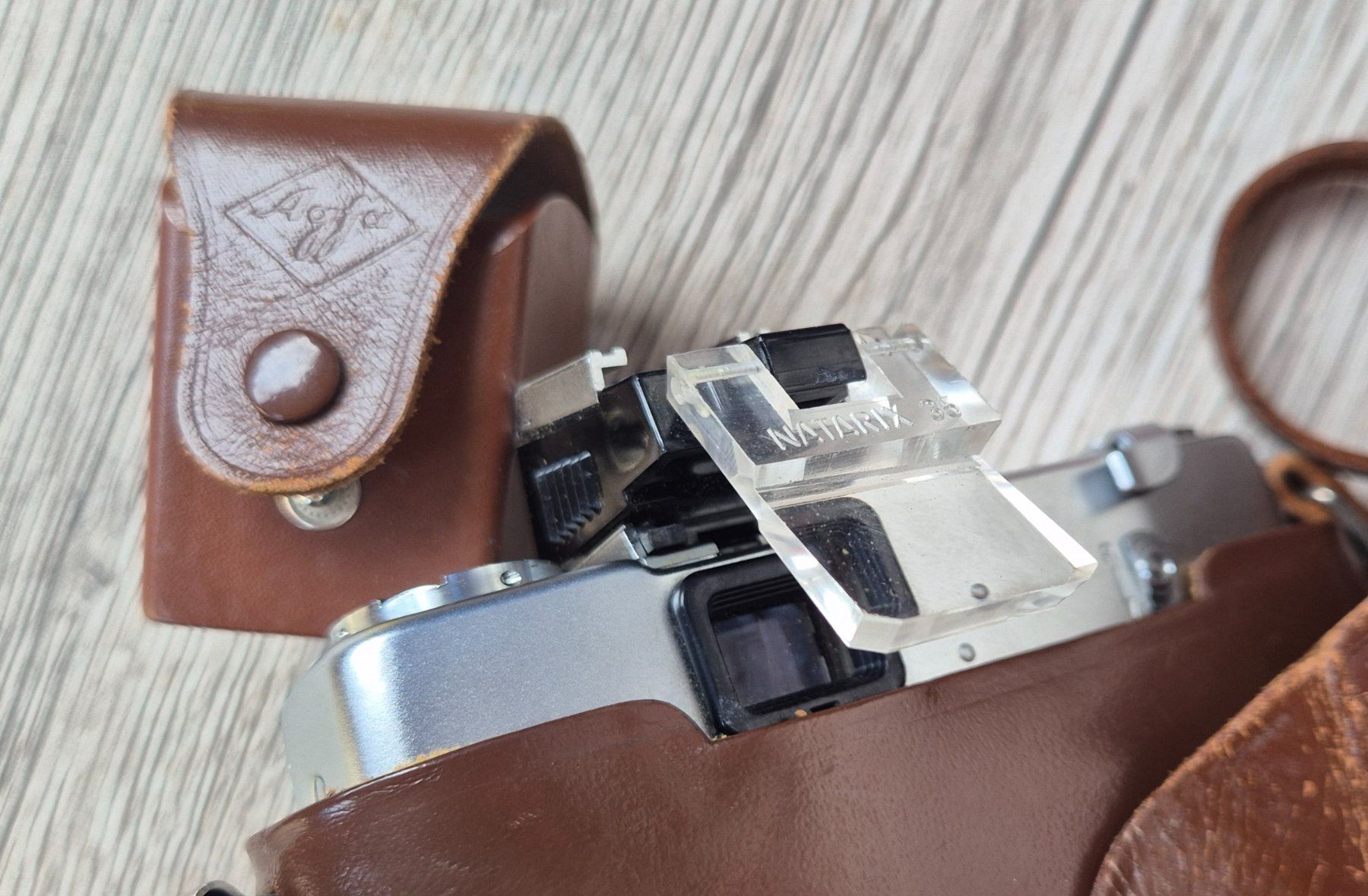 Agfa Fotocamera: Agfa Optima 1a Kamera mit Blitzaufsatz + 3 Filmen – Usato da Neerach venduto da SilliS 6