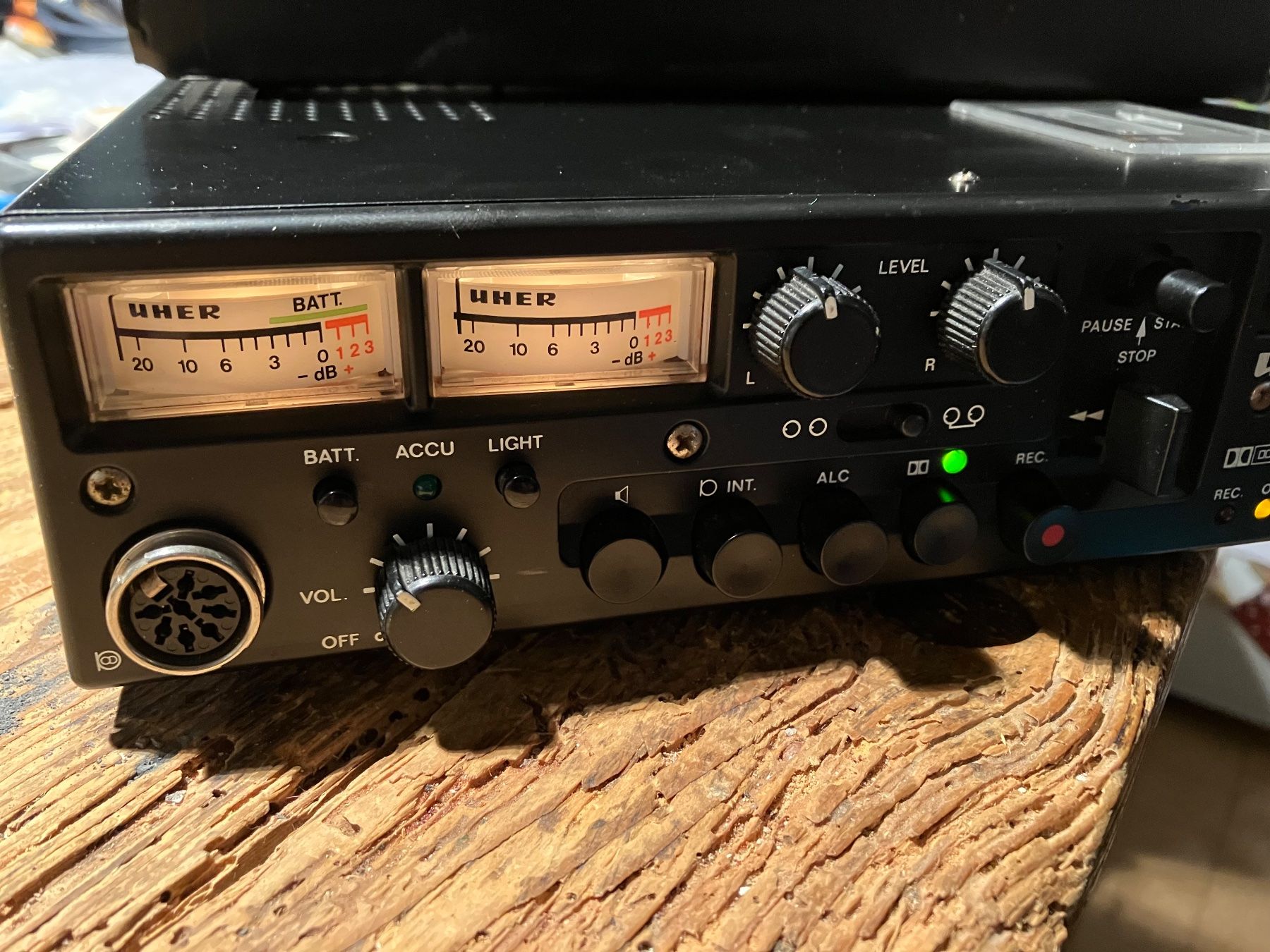 Uher Enregistreurs: Uher CR 240 Stereo – Défectueux à Hombrechtikon par mnims1 1