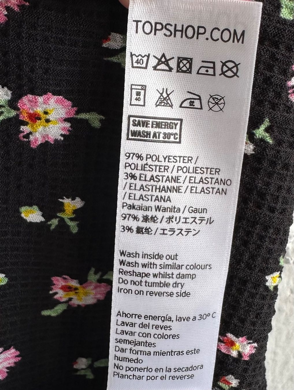 Topshop Kleider: Schwarzes Kleid mit Blumenmuster von Topshop – Gebraucht aus Bern von Fraeuleinhonig 7