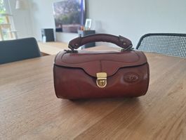 Sac à main en cuir vintage unique