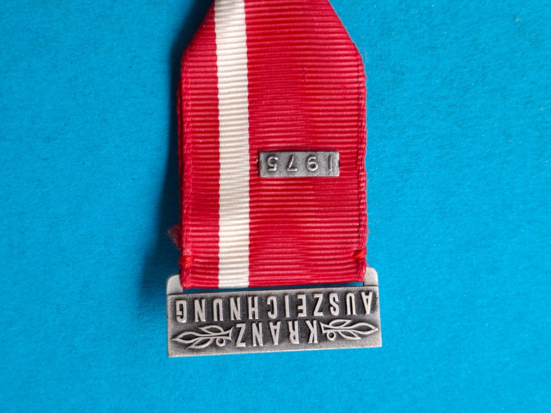 Medaglie: Unterseen 1975 (u299) – Usato da Schwanden GL venduto da Suvorov 1