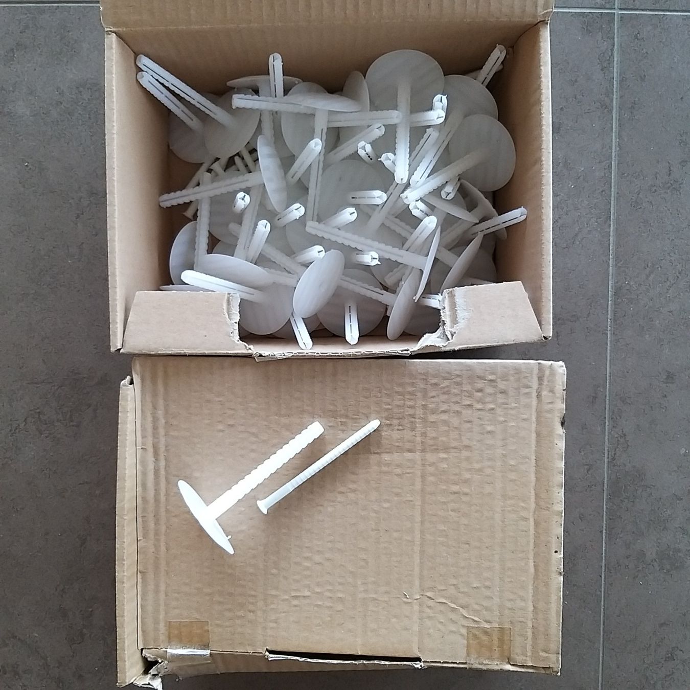 Alle Werkzeuge: Chevilles d'isolation TOX 8/80, Dämmstoff-Dübel – Neu und originalverpackt aus Onnens VD von Bleuet06