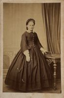 CDV J. Linck, Winterthur - Frau, Mode