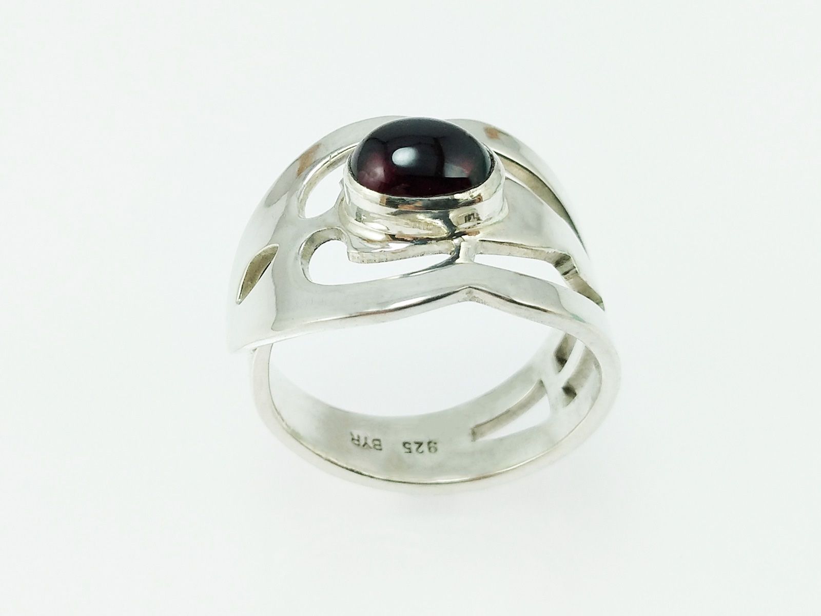 Anelli: Offener Ring aus 925er Sterling Silber mit ovalem Granat – Nuovo e nell'imballaggio originale da Meilen venduto da Byrd-bijoux 3