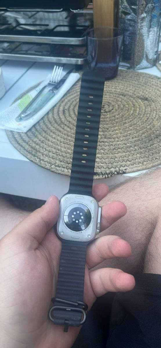 Orologi: Apple Watch Ultra 3 – Nuovo (secondo la descrizione) da Aire-la-Ville venduto da xgr_t5ll