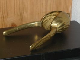 NUSSKNACKER MESSING L.17 CM. SIEHE FOTO