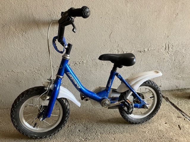 Leopard Velos: Kinderfahrrad – Gebraucht aus Rosshäusern von Anne-Ch.