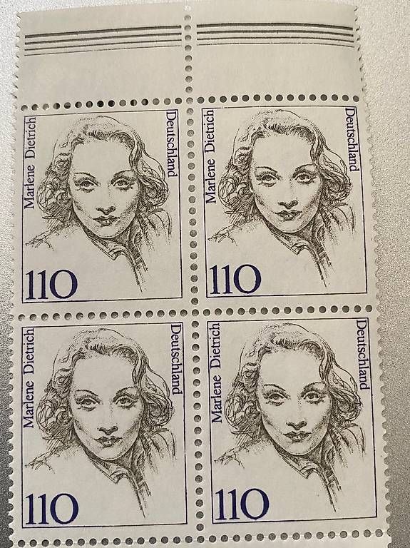 Tutti i francobolli: Briefmarke Marlene Dietrich – Usato da Weggis venduto da goo_vn75