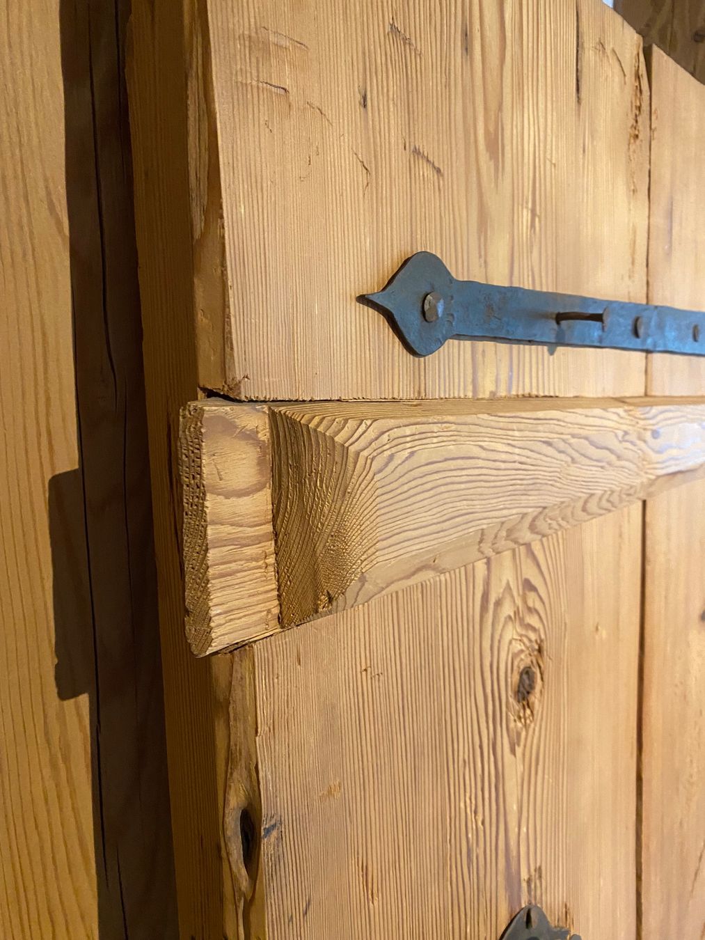 Porte: Antike Türe – Usato da Lenk im Simmental venduto da gwustu 1