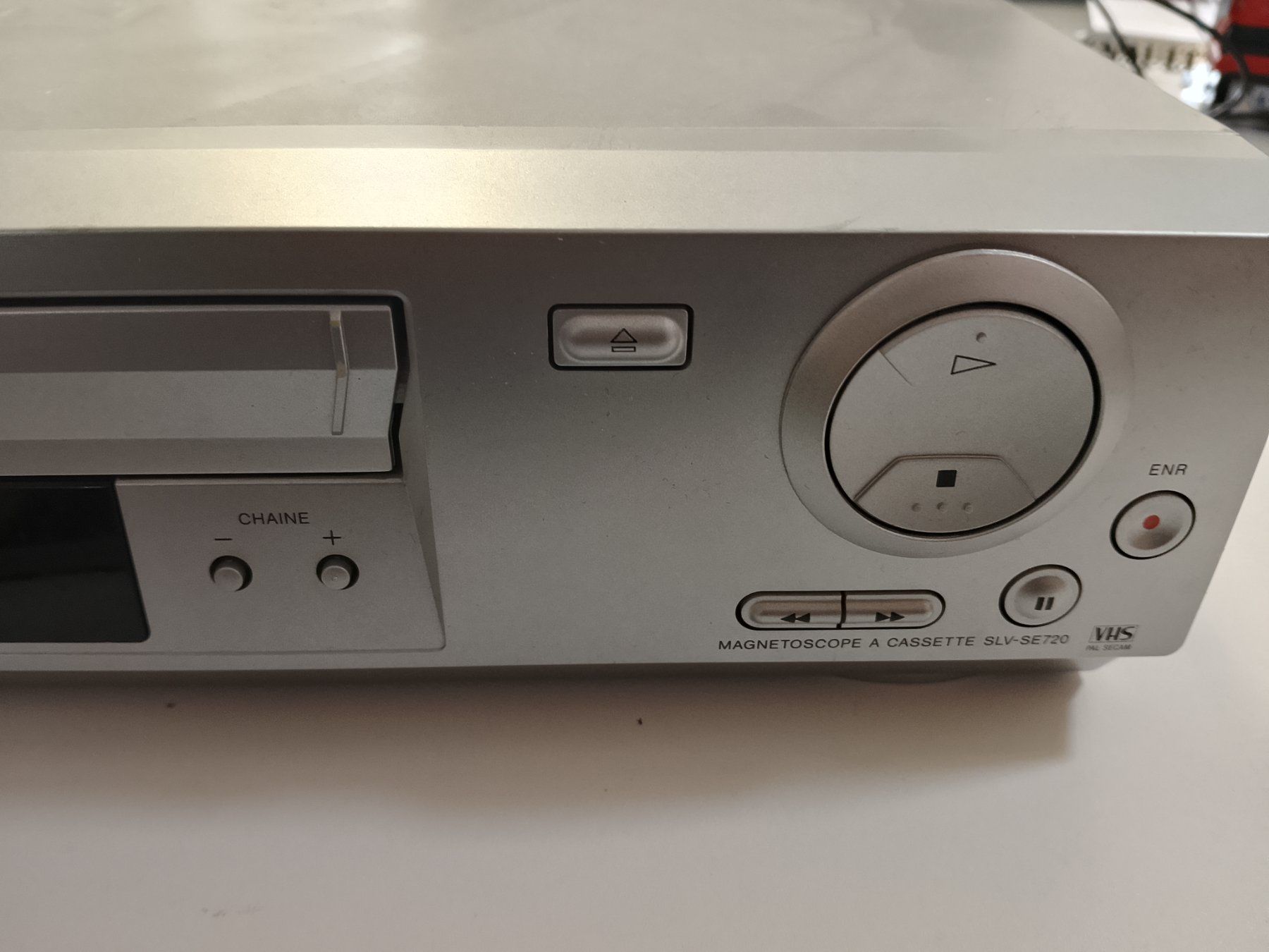 Sony Registratori: Sony VHS Video recorder – Usato da Biel/Bienne venduto da Vintage-timearts 4