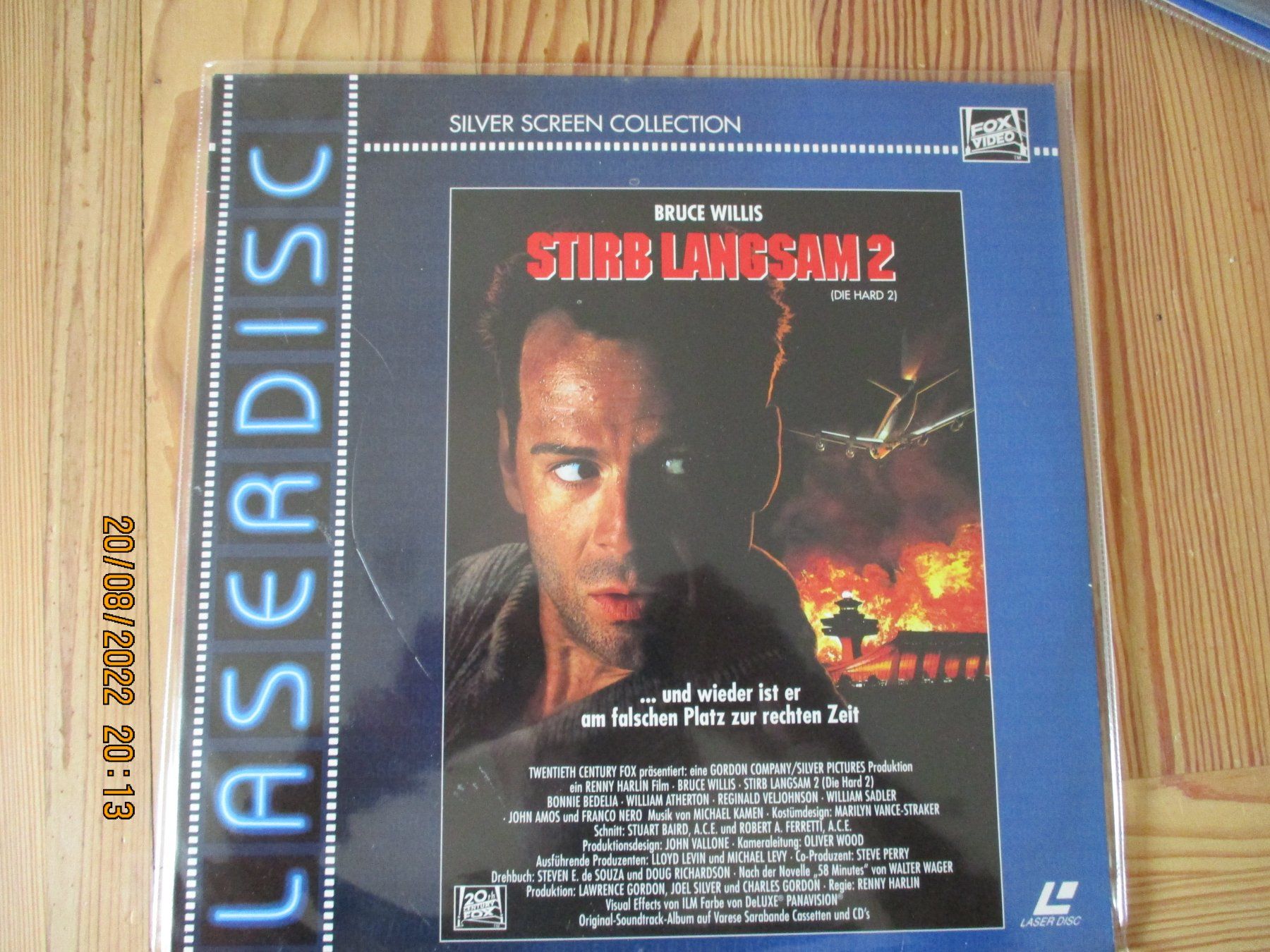 Tutti i DVDs: Stirb langsam 2 (1990) -- Laserdisc – Usato da Liestal venduto da Disc-Point
