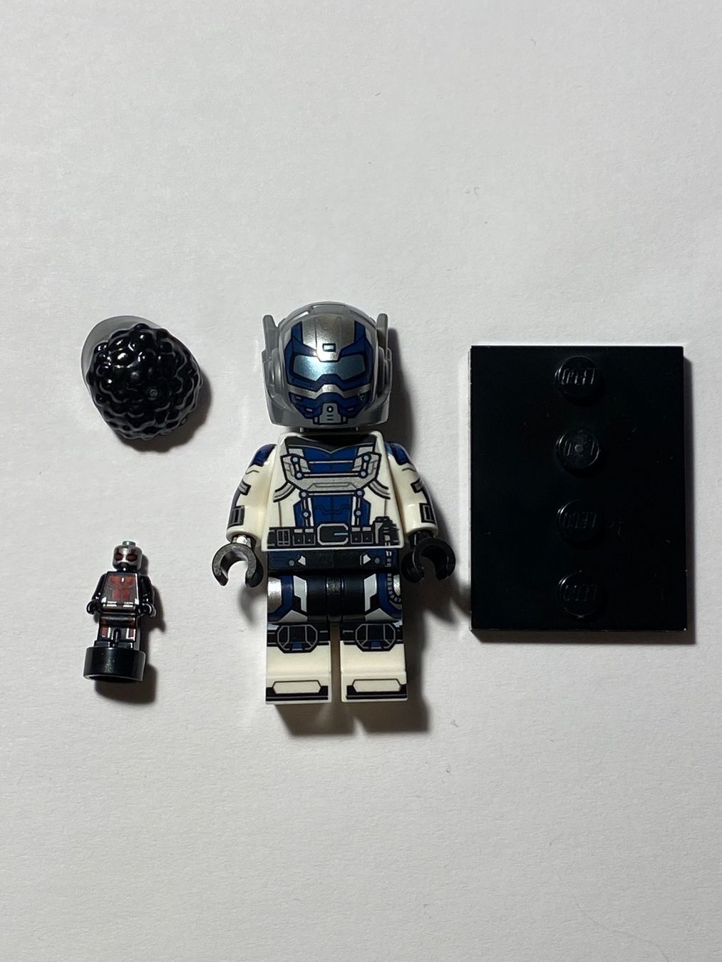 Lego Statuette: Lego Marvel Minifigures Serie 2 Goliath – Nuovo (secondo la descrizione) da Altikon venduto da beheoe