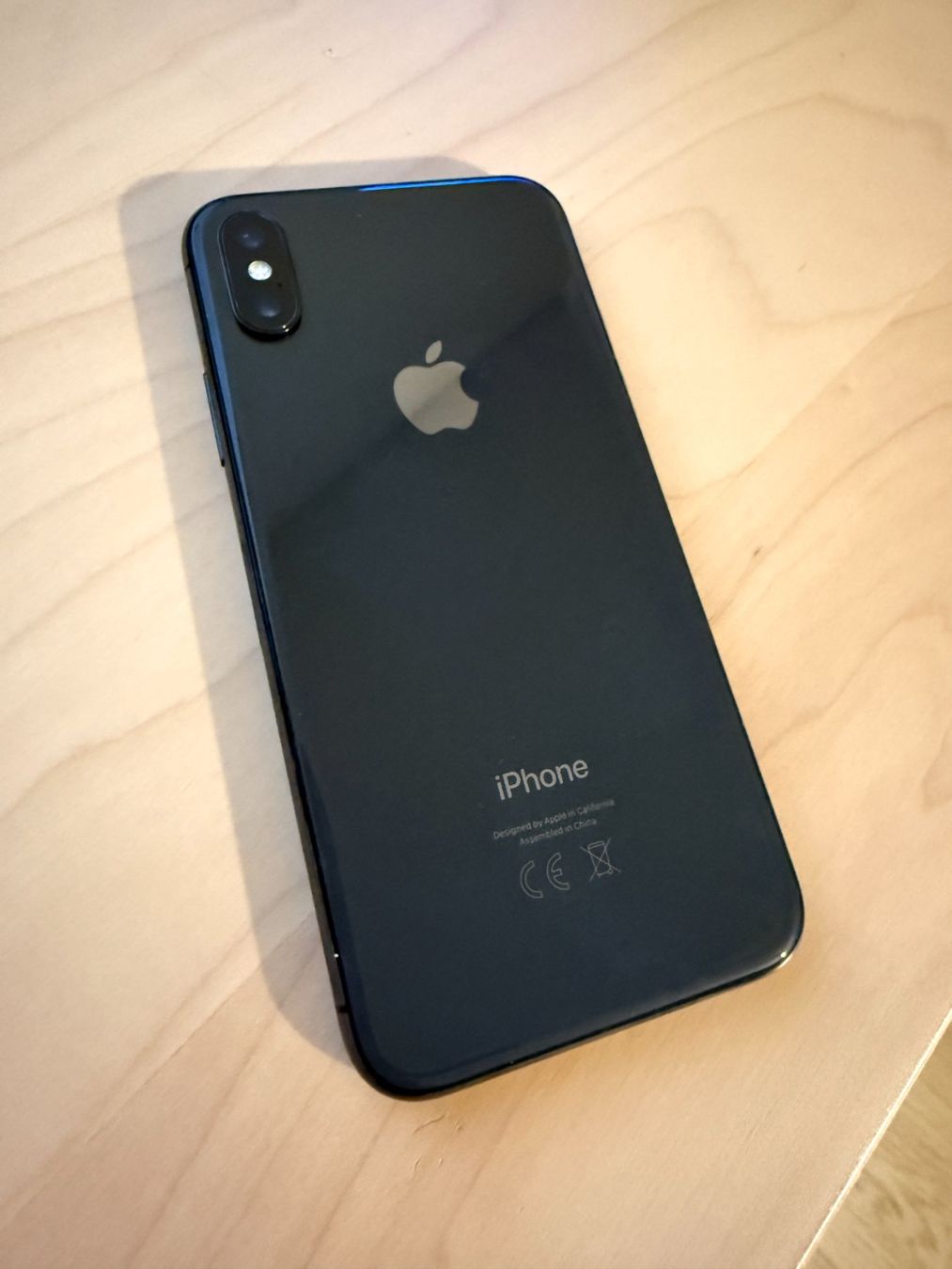 Apple Telefoni cellulari / Smartphones: Apple iPhone X 256GB Spacegrau – Usato da Crissier venduto da Alter_Ego 2