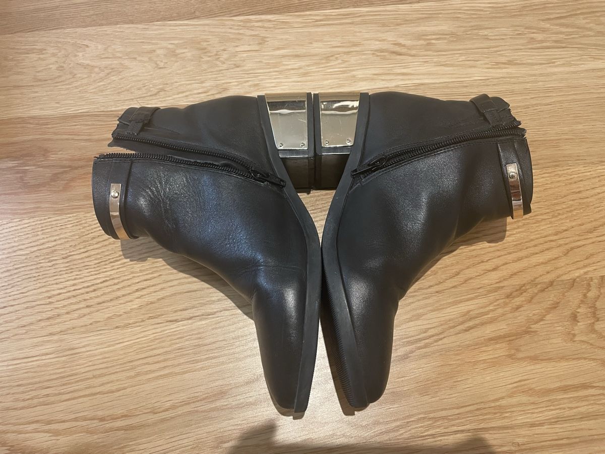 Damenschuhe: Leder Boot schwarz 37 – Gebraucht aus uster von 2017c 1