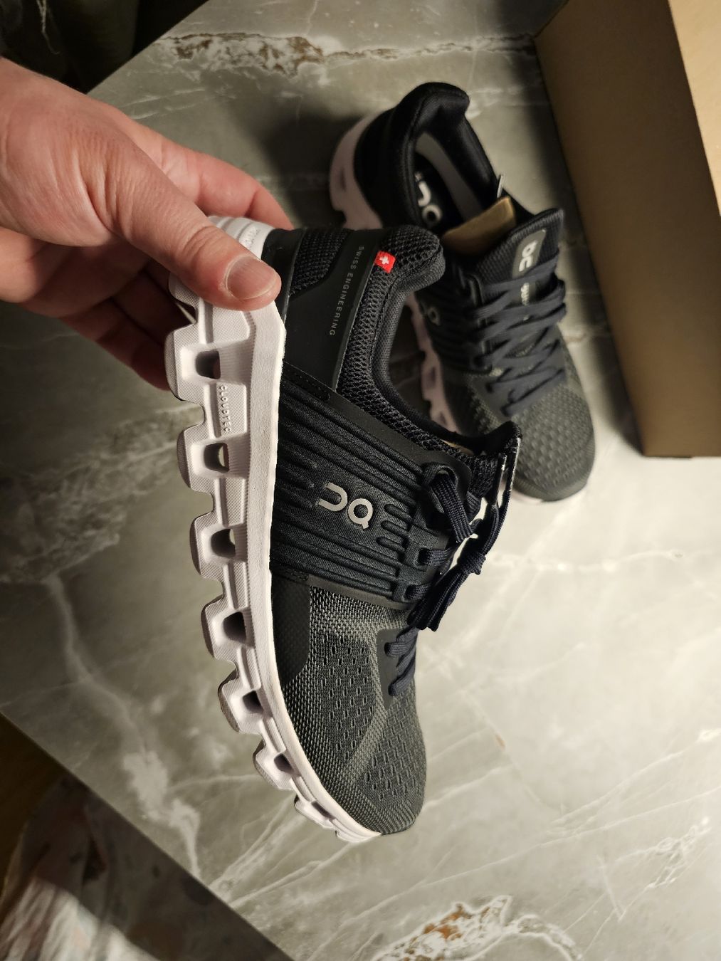 On Damenschuhe: On Schuhe – Neu und originalverpackt aus Baar von Sascha12333 3